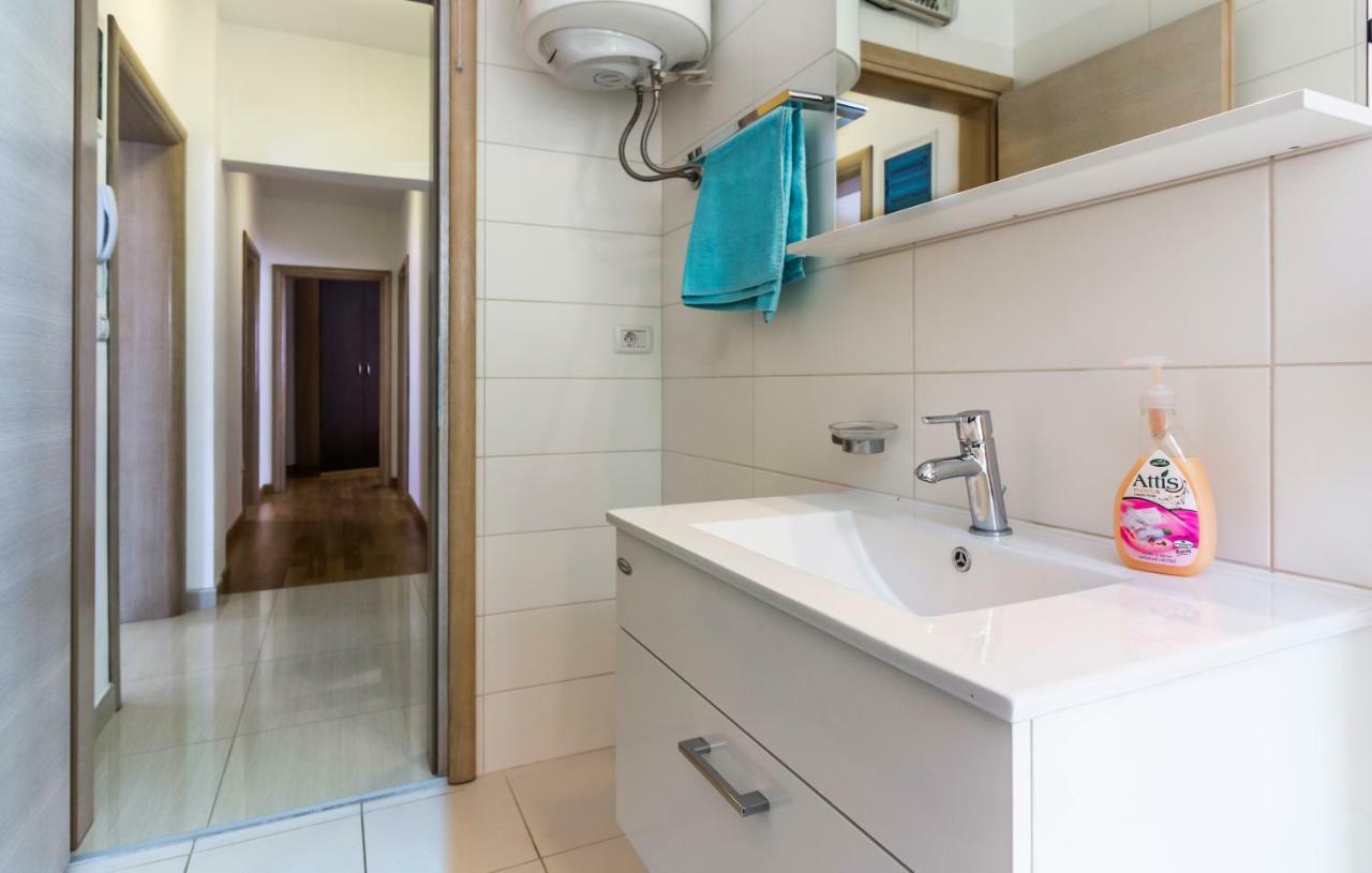 Apartman Kp Medulin Eksteriør billede